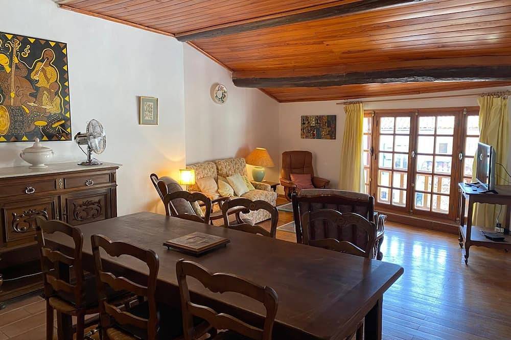 Appartement entier, Le Castelet de Montmeyan Appartement proche des lacs in Montmeyan, Région de Brignoles