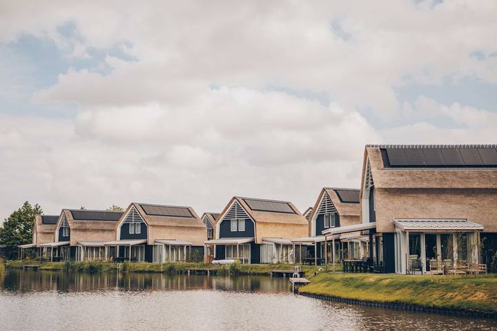 Boutique Parc Pharshoeke — Wasservilla Privatkanal mit Sauna I 8 Personen in Heeg, Ijsselmeer