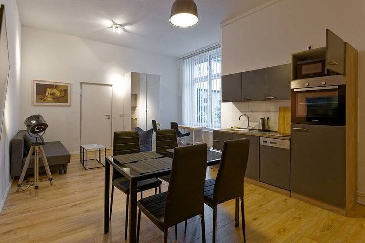Ferienwohnung für 5 Personen in Friedrichshain Berlin
