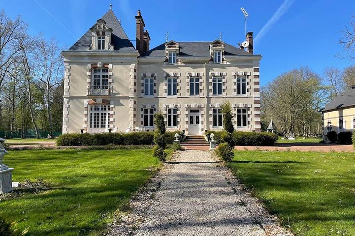 Domaine de la Chênaie : Les Acacias in Gien, Région de Montargis