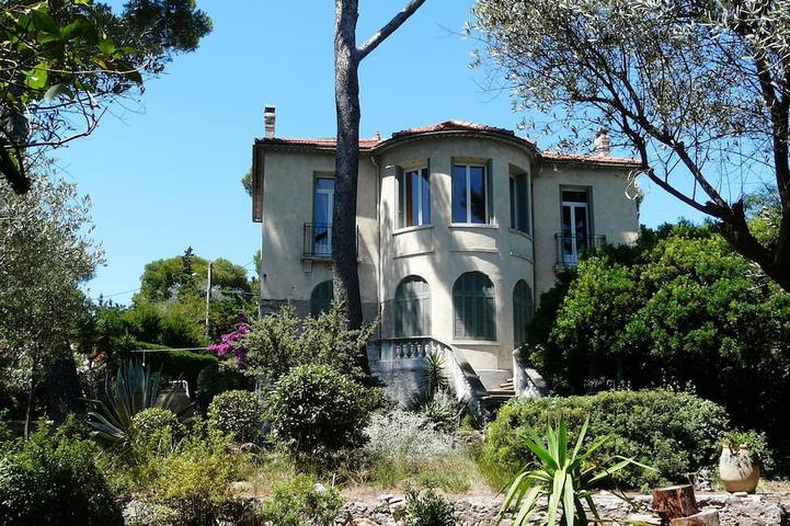 Maison de vacances pour 5 personnes, avec balcon et jardin, animaux acceptés à Sanary-sur-Mer