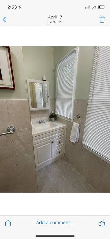 Vacation home for 12 people, with hot tub and balcony in Miami