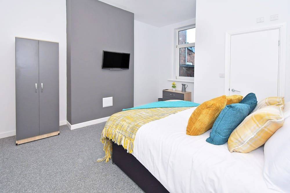 Superior-Doppelzimmer-Ensuite-With Tv in Crewe, Cheshire East