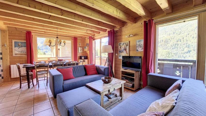Chalet pour 10 personnes, avec balcon à Le Biot