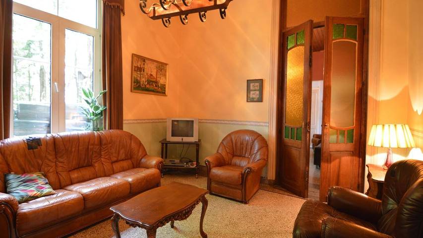 Gîte pour 5 personnes, avec jardin dans Grimonster