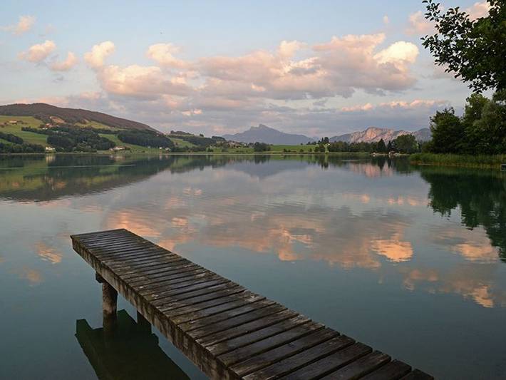 Ferienwohnung für 5 Personen, mit Garten und Ausblick sowie Seeblick und Balkon, mit Haustier im Salzkammergut