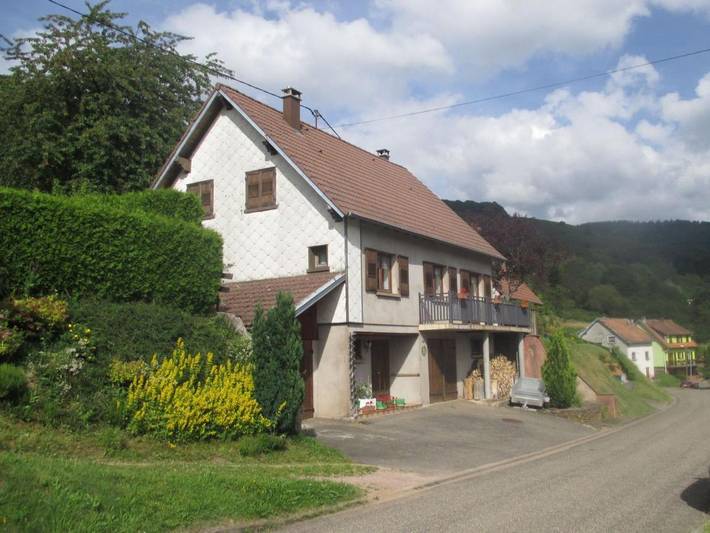 Location de vacances pour 5 personnes, avec balcon à Natzwiller