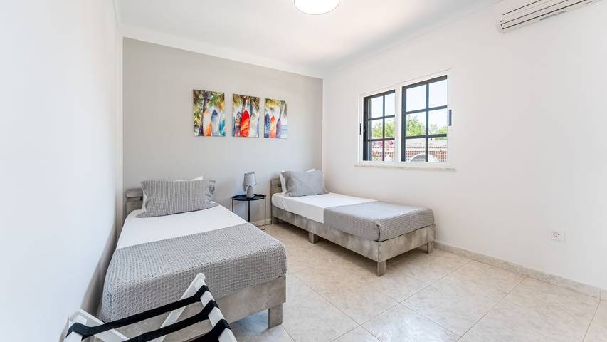 Ferienhaus für 6 Personen mit Pool in Altura, Faro Distrikt