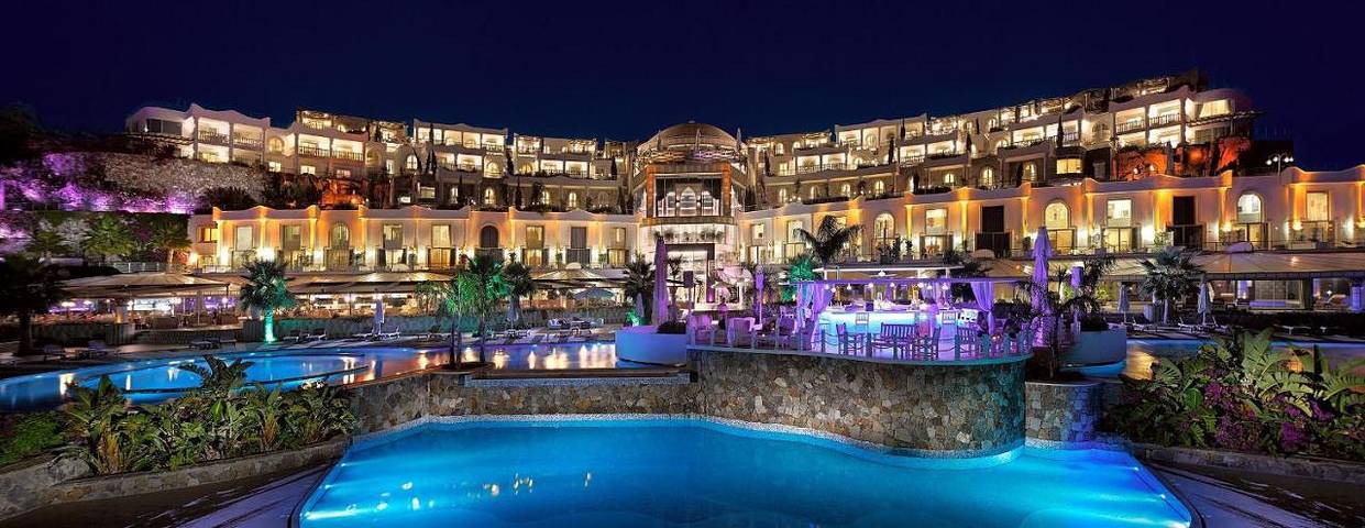 Resort para 6 personas, con piscina y sauna además de jardín y jacuzzi - 1