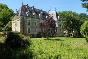 Château pour 15 personnes, avec jardin en Dordogne