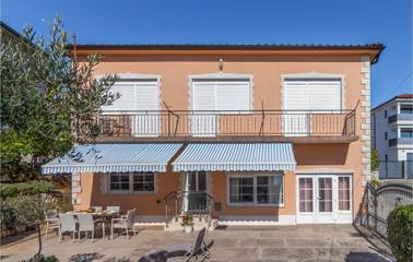 Ferienwohnung für 6 Personen, mit Terrasse in Selce