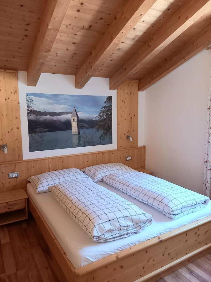 Ferienwohnung für 4 Personen, mit Terrasse und Garten sowie Ausblick