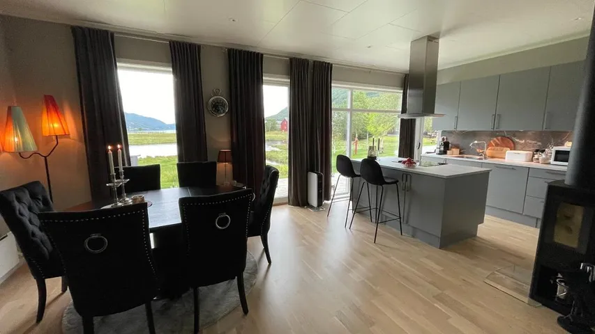 Ferienwohnung für 4 Personen, mit Garten und Terrasse sowie Ausblick - 1