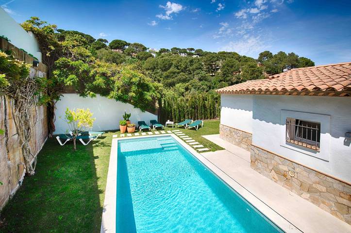Chalet para 9 personas, con jardín y jacuzzi en Cataluña - 3