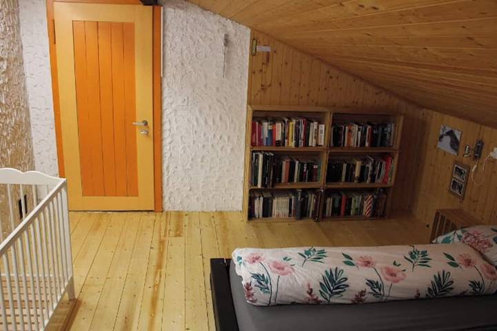 Ferienhaus in der Mitte der Schweizer Alpen in Meien, Wassen