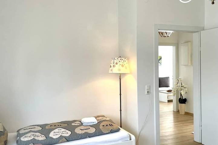 Appartement entier, 5 Minuten von Koblenz Uni Entfernt Ferienwohnung in Metternich, Coblence