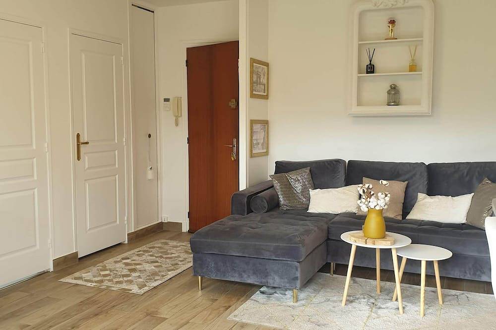 Apartamento entero, Appartement Avec Jardin Privé - 2 à 4 Voyageur in Chaville, Altos del Sena