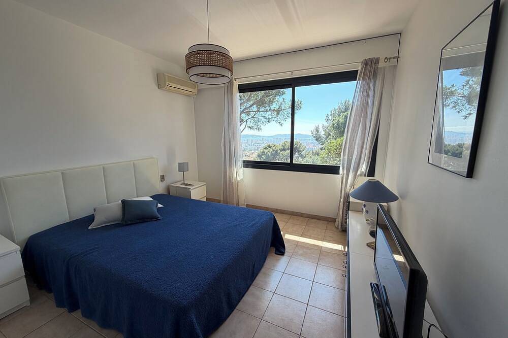 Villa 140m² climatisée, vue sur la rade de Toulon, chien accepté in Toulon, Côte méditerranéenne (France)