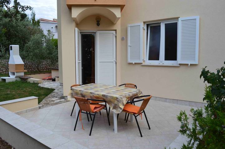 Ferienwohnung für 4 Personen, mit Balkon/Terrasse in Punat