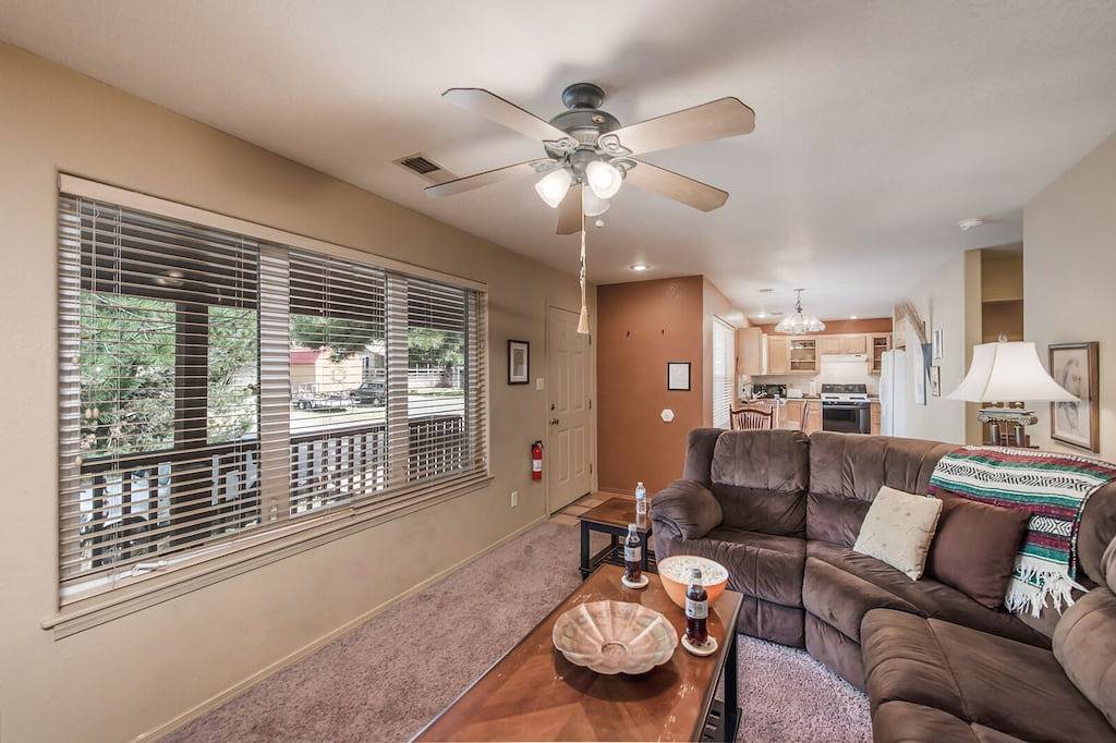 Oso Blanco, 2 Schlafzimmer, 4 Personen, Nähe Golfplatz, Gas-Kamin, Wifi in Ruidoso, Ski Apache