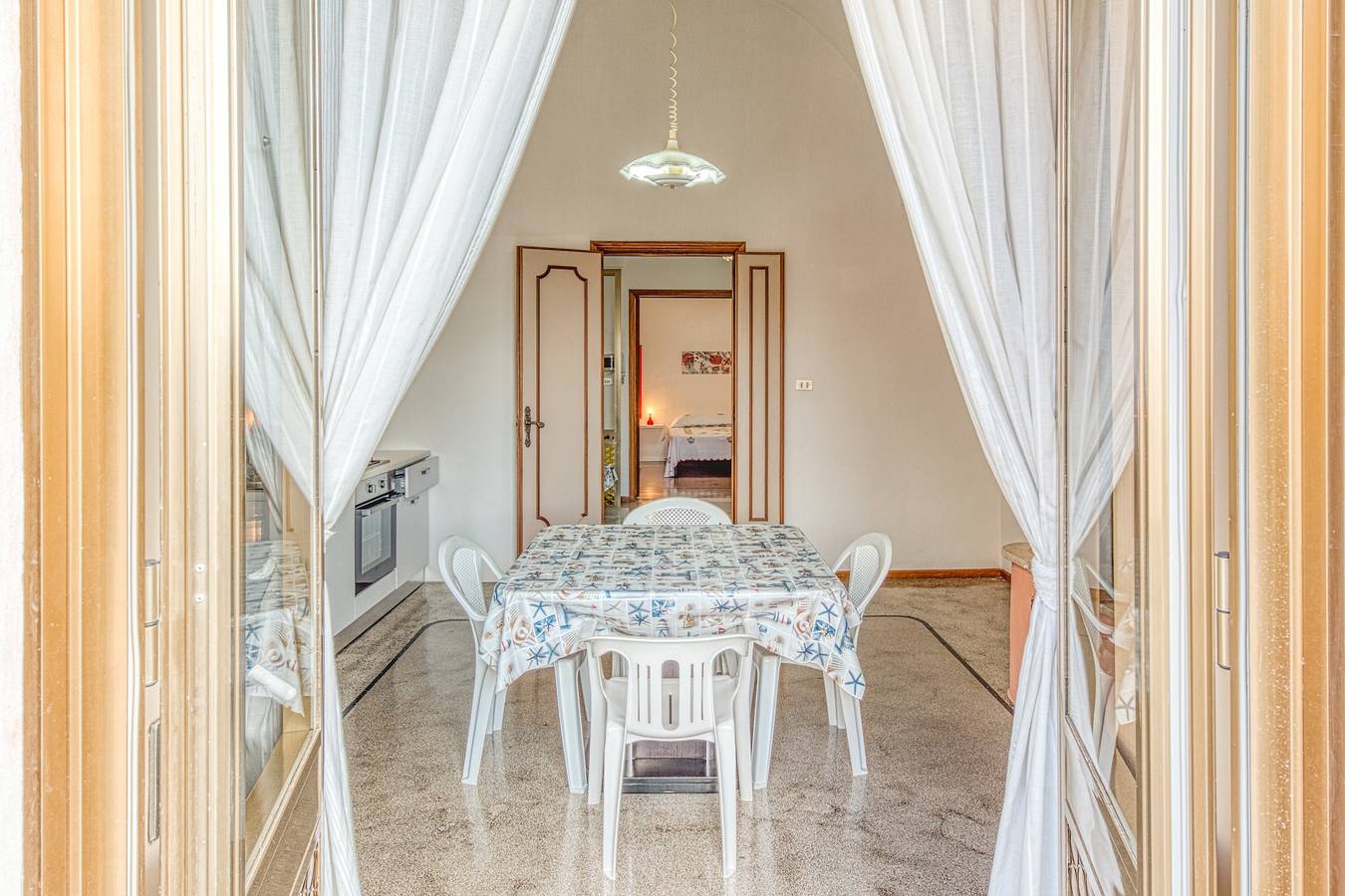 Casa de vacaciones "Cod 278 al Centro del Paese" cerca de la playa con balcón y Wi-Fi in Ugento, Golfo de Tarento