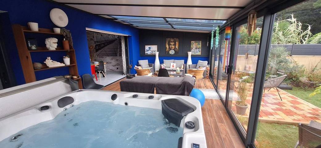 Chambre d’hôte pour 2 personnes, avec jacuzzi et jardin
