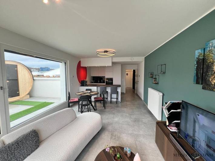 Appartement de vacances pour 4 personnes, avec terrasse ainsi que vue et sauna