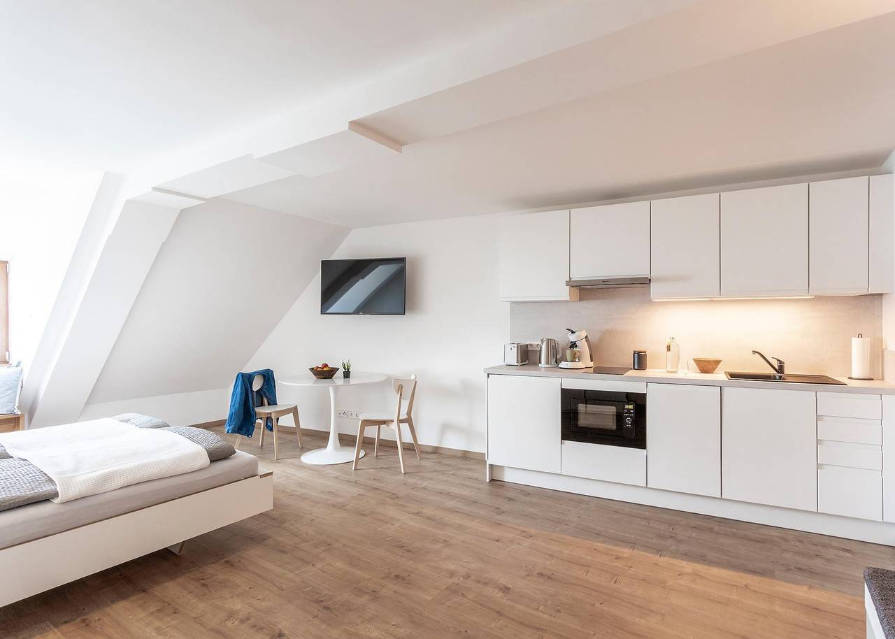Ganze Ferienwohnung, Starboard luv Apartment mit rollstuhlgerechtem Bad in Überlingen, Obersee (Bodensee)