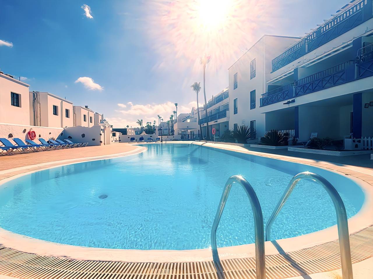 Entire apartment, Apartment Bellissima with pool and Wi-Fi, 200m from the sea in Puerto del Carmen in Puerto del Carmen, Tías