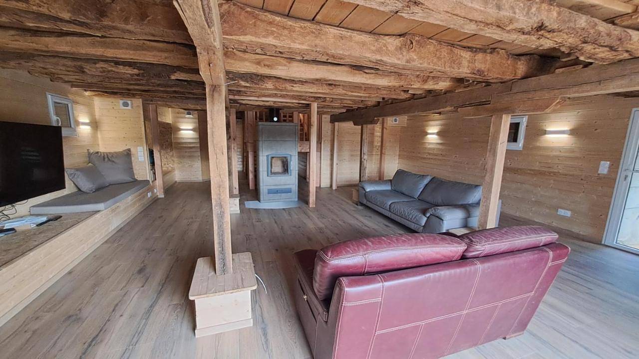 Les chaumières de Brameix in Neuvic, Région d'Ussel