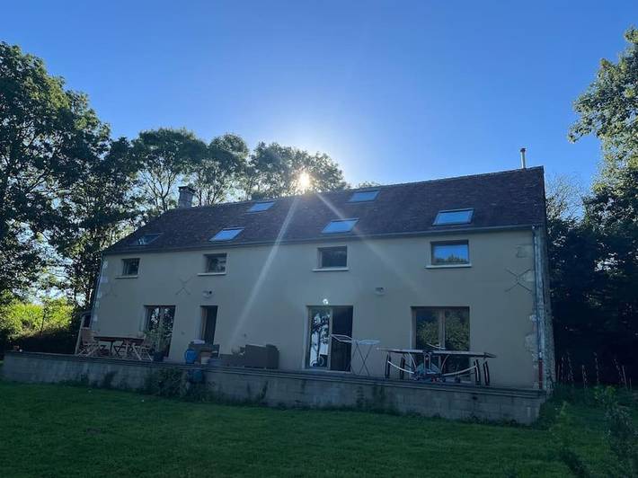 Location de vacances pour 9 personnes, avec vue et jardin dans Treigny-Perreuse-Sainte-Colombe - 4