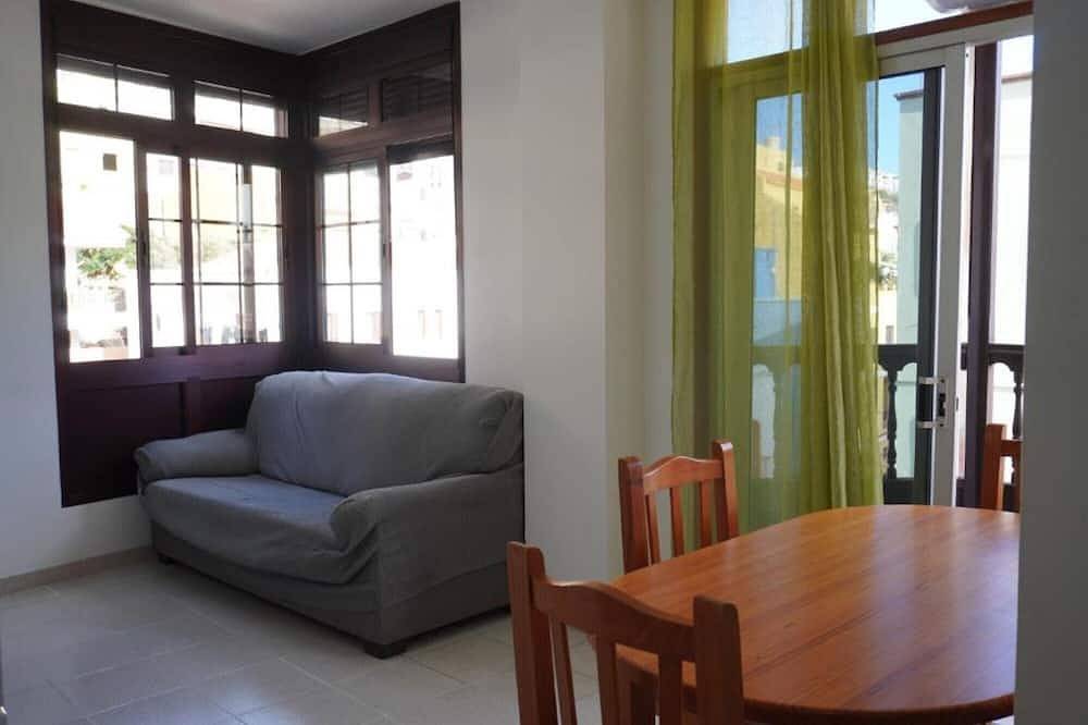 Holiday Home 'Vivienda House La Noria' with Balcony and Wi-Fi in San Sebastián de la Gomera, La Gomera