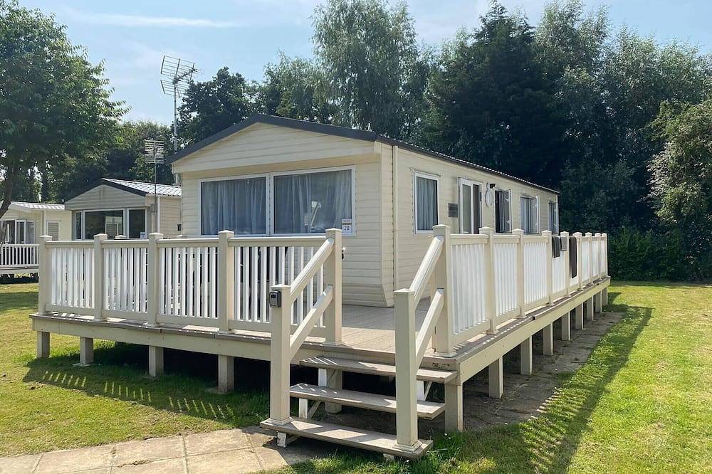 Static Caravan for 8 People in Essex, East of England