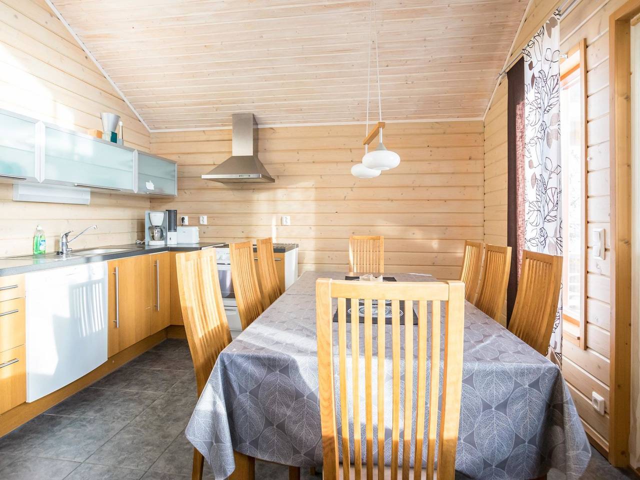 Rinteenkotka mökki in Ukkohalla, Kainuu