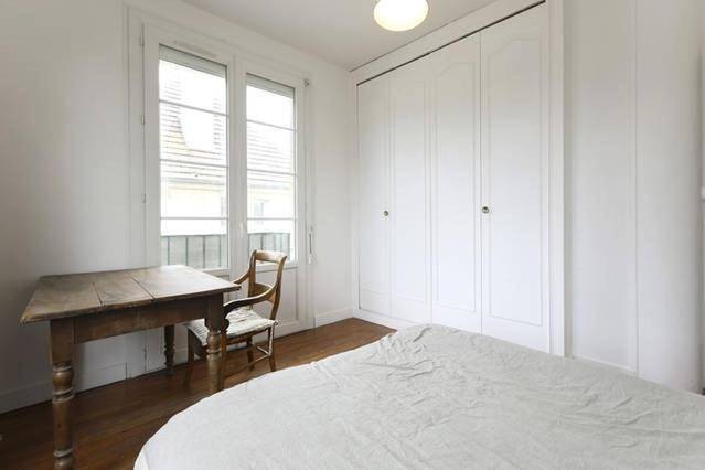 Appartement de vacances entier, Double Room with Balcony in Creil, Oise