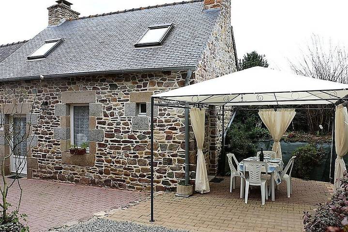 Gîte pour 4 personnes, avec terrasse, animaux acceptés