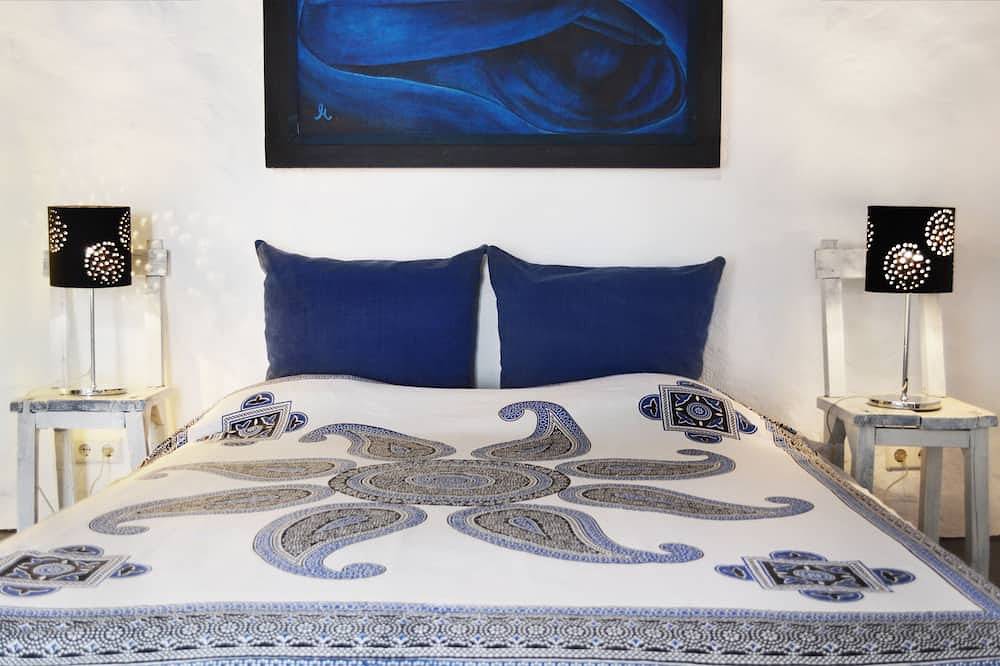 Apartamento entero, \"La Finca creativa\" vacaciones finca única con \"sentirse bien\" atmósfera. in Uga, Yaiza