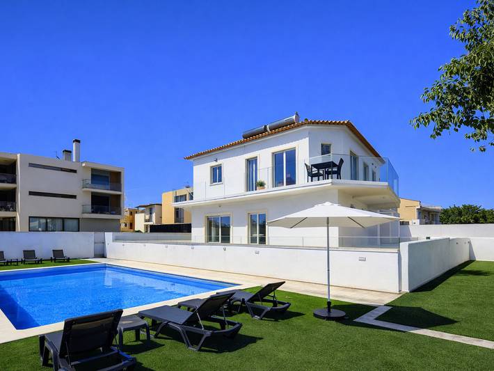 Casa de férias para 8 pessoas, com piscina e terraço, com animais de estimação em Ferreiras