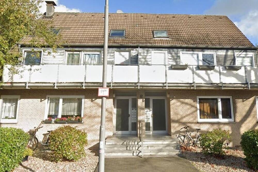 Ganze Wohnung, Schöne Ruhige 2 Zimmerwohnung mit Balkon in Kaarst Zentrum in Kaarst, Rhein-Kreis Neuss