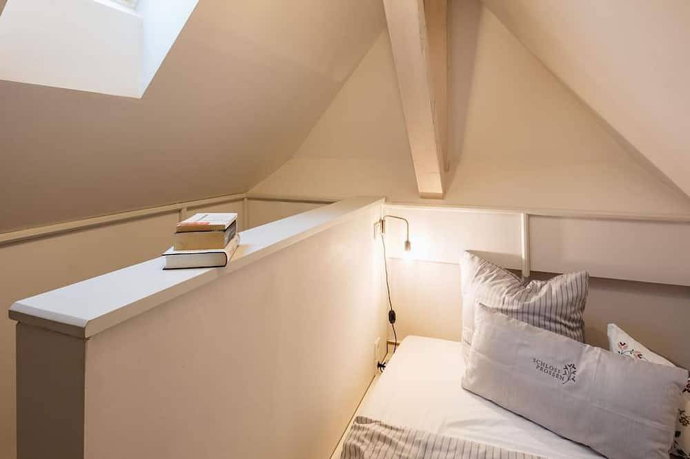 Ganze Wohnung, Elbsuite, 1 Schlafraum - Schloss Prossen in Porschdorf, Bad Schandau