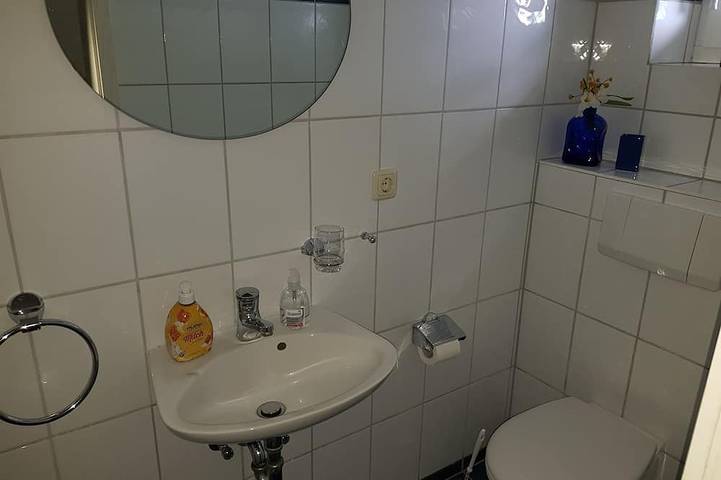 Ferienhaus für 5 Personen, mit Sauna und Whirlpool sowie Terrasse und Garten in Garz/Rügen - 4