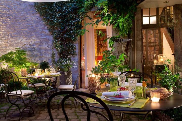 Hôtel pour 2 personnes, avec Terrasse et Jacuzzi ainsi que Jardin et Sauna