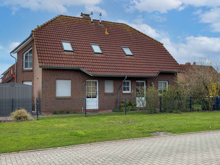 Ferienhaus für 5 Personen, mit Terrasse und Garten in Neßmersiel