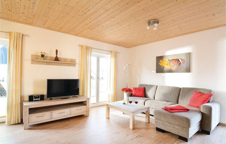 Gemütliche Wohnung mit TV, Geschirrspüler & Internet - Nähe Freibad in Altefähr, Rügen