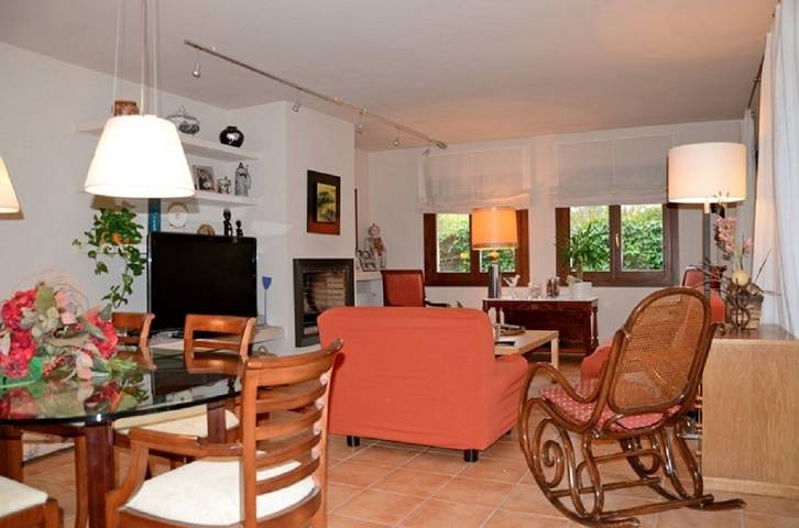 Can Coll Peratallada in Forallac, Costa Brava