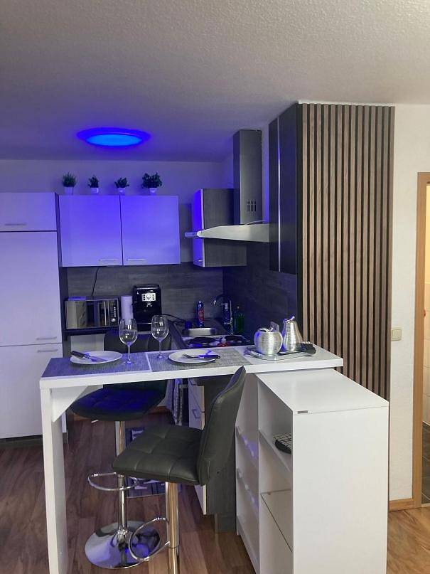 Ganze Wohnung, One-Bedroom Apartment in Winzerla, Jena