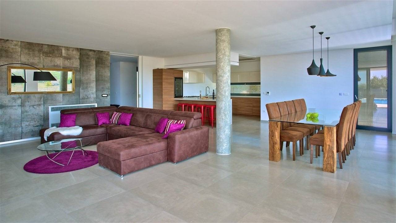 Eco-friendly Villa Aria with a pool and a party room in Visnjan, Central Istria