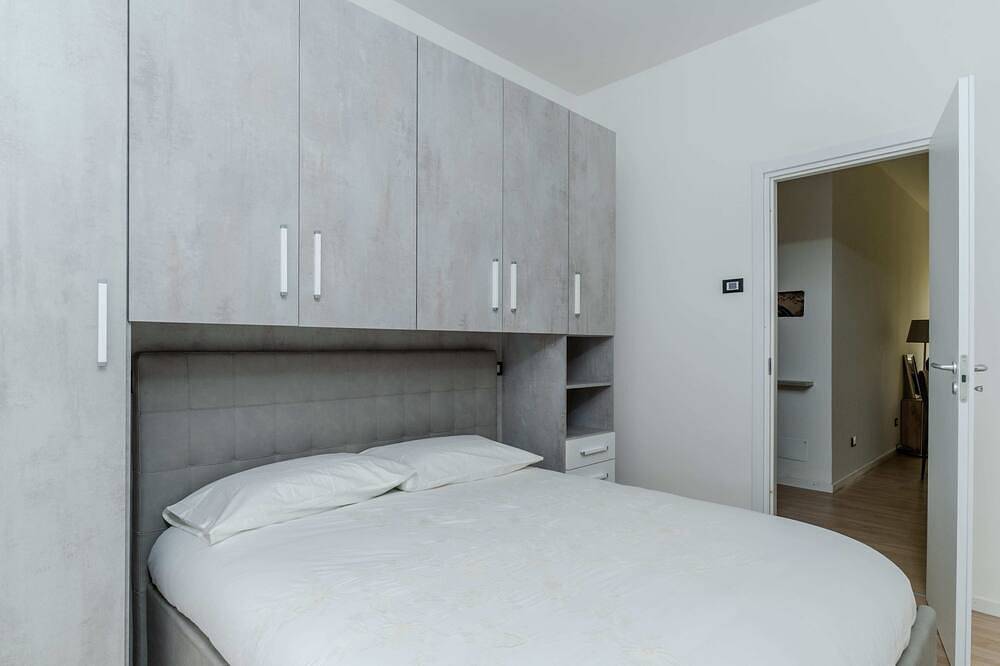 Entire apartment, Cozy Two Bedroom Apartment | Ideal Base for Exploring Milan and Brianza in Cinisello Balsamo, Milan Province