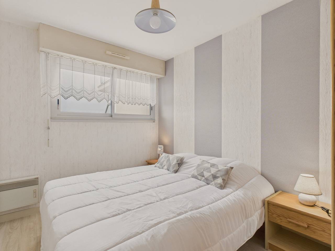 Apartamento entero, Vista al mar – a 25 m de la playa, 4 pax in Erquy, Côte d’Émeraude