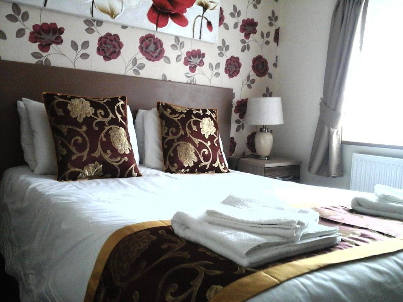 Double Room with Private Bathroom in Isle of Anglesey